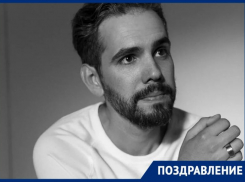 Сегодня 34 года исполняется художнику Антону Тимченко