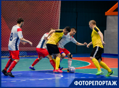 На выходных в Таганроге определились чемпионы по мини-футболу
