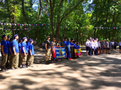 Казачья молодежь собралась в деревне под Таганрогом 