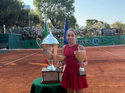 Таганрогская теннисистка взяла двойную победу на турнире в Италии