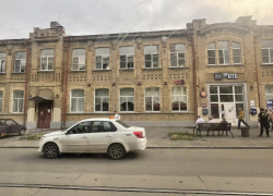 В Таганроге продается половина Почтамта, являющегося объектом культурного наследия