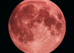 Клубничное полнолуние: миф, астрономия и культурные смыслы