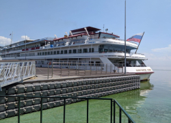 Российские власти обсуждают перспективы запуска зарубежных круизов из порта Таганрога