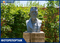 В День памяти писателя "прогуляемся" по чеховским местам в Таганроге