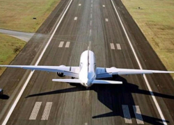 Самолет Сочи-Москва приземлился в Таганроге из-за технического сбоя