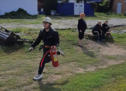 В Таганроге прошли соревнования по пожарно-спасательному спорту