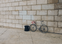 Пострадал за оказание услуги – курьер из Таганрога стал жертвой мошенницы