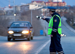 В Ростовской области идут поиски свидетелей наезда на сотрудника ГИБДД