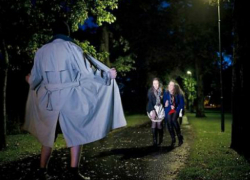 Извращенец без трусов и в медицинской маске  открыл сезон охоты в Ростовской области на видео