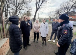 После ночной атаки: в Таганроге и Неклиновском районе продолжают оценивать ущерб и ликвидировать последствия