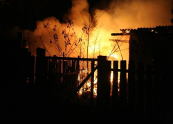  В Таганроге ночью произошел пожар в садоводческом товариществе