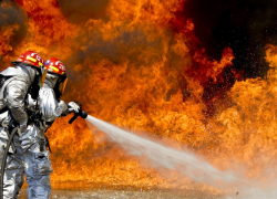 В Таганроге в пожаре пострадал мужчина