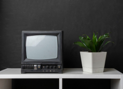 На следующей неделе в Таганроге может пропасть телевизионный и радио сигнал