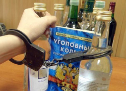 Таганрожца осудили на 3,5 года за подделку спиртного