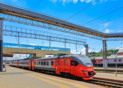 Дешевле чем на автобусе: таганрожцам назвали примерную стоимость билета на электричку до Иловайска
