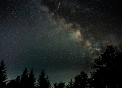 Таганрогские любители романтики смогут понаблюдать за Июньскими Боотидами