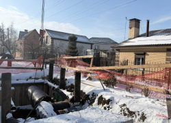 Ремонт канализационного коллектора в центре Таганрога выходит на финишную прямую