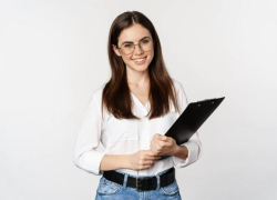 Хочешь сменить свою скучную работу на интересную? В «Блокнот» ждут тебя