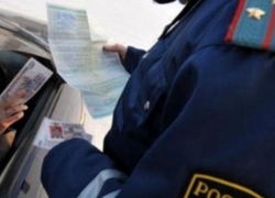 Инспектор ДПС попался на взятке на трассе Таганрог-Ростов