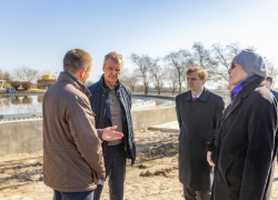 В Таганроге обсудили строительство больницы и реконструкцию очистных сооружений