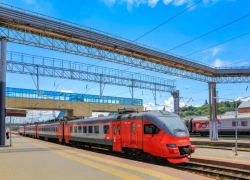 В электричках Таганрог-Ростов хотят внедрить бесконтактную оплату