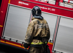 В Таганроге пострадал рабочий, когда тушил пожар в цеху