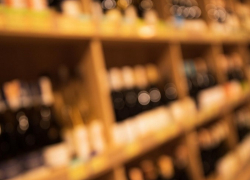 Таганрог, запасайтесь: импортный алкоголь готовится к скачку цен