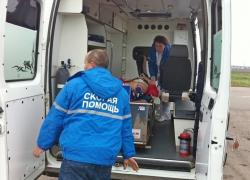 В Таганроге хлебный фургон, сдавая назад, сбил пенсионерку