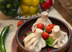 Сделайте любимому человеку 14 февраля «вкусно» - сходите с ним в «Хинкальный подвальчик»