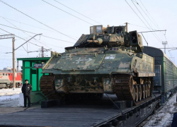 Таганрожцы могут посмотреть трофейную бронемашину BRADLEY 