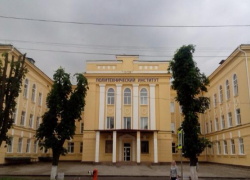 Преподаватель – взяточник осужден таганрогским судом на четыре года