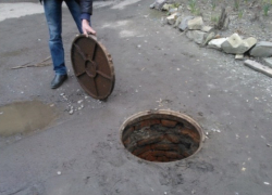 Кражи крышек люков раскрыли в Ростовской области