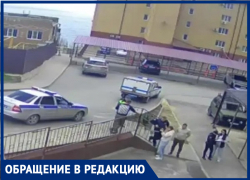 "Проник в охраняемый двор": брошенная машина кошмарит жильцов Инструментальной