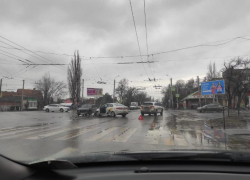 Тройное ДТП на дорогах Таганрога