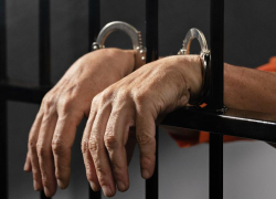  До 20 лет тюрьмы грозит 23-летнему таганрожцу, у которого нашли 16 свертков с наркотиками