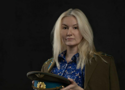 Дочь одного из пяти погибших в Афганистане таганрожцев приняла участие в трогательном  фотопроекте