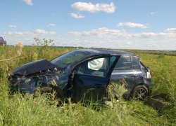 Водитель опрокинувшейся иномарки погиб в жутком ДТП под Таганрогом