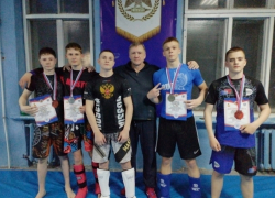 Таганрогские бойцы триумфально выступили на чемпионате области