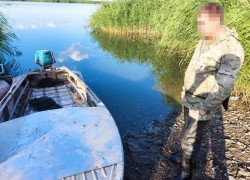 Таганрогские полицейские поймали двух браконьеров с раками