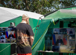 Сергей Бурлаков пригласил  Владимира Путина в Таганрог