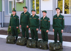 Таганрожец вошел в число призывников в научные роты