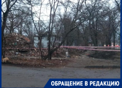 В Таганроге пройти по Чехова теперь можно только в рыбацких забродах