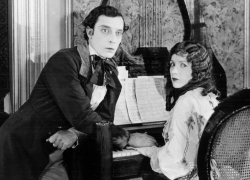 Работало на керосиновой лампе: кино в Таганроге сначала высмеяли, потом полюбили 