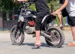 В Андреевском микрорайоне Таганрога завелся мото-воришка 