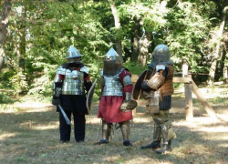 В Таганроге прошли средневековые бои