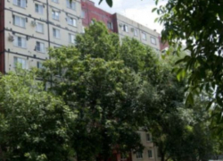 В Таганроге двухлетний малыш выпал из окна