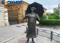 Фестиваль «Зонтичное утро», посвященный дню рождению Фаины Раневской, пройдет в Таганроге 