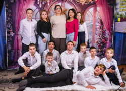 Жителям Ростовской области предложили поучаствовать в традиционной акции «Новый год в кругу семьи»