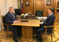 Василий Голубев попросил у вице-премьера России помощи в укреплении берегов Таганрогского залива 