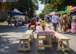  В Таганроге ограничат движение в центре города из-за фестиваля «Зонтичное утро»